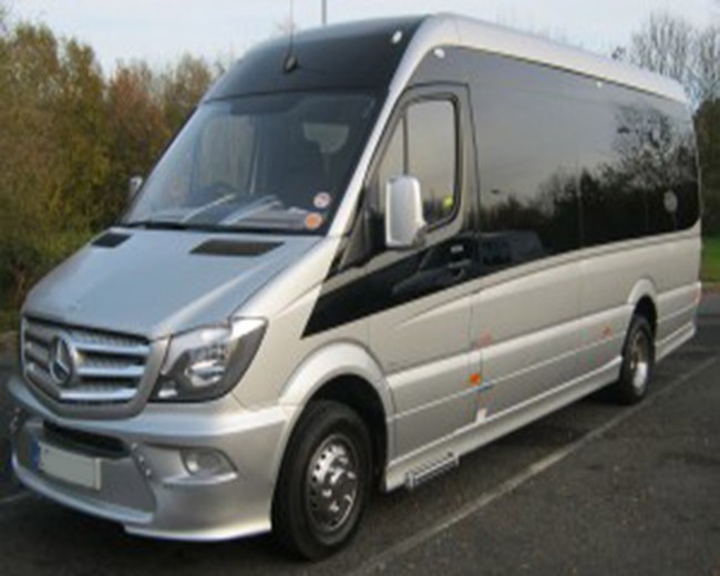Minibuses and MPVs image 28